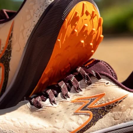 Escape to the trails with the 361° Taroko 5 – a lightweight trail running shoe built for grip, comfort, and agility.
